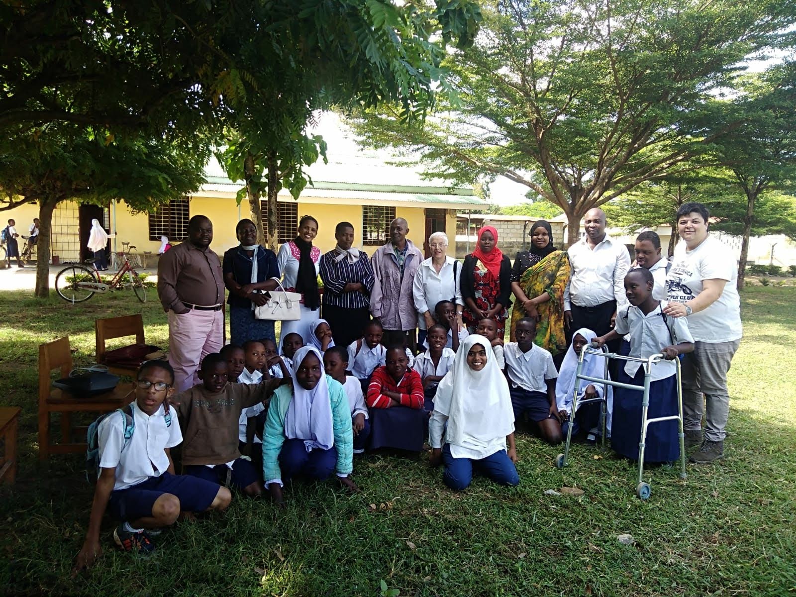 A Tanga Casa Rosetta cerca di dare un futuro e una speranza a bambini sieropositivi e con disabilità